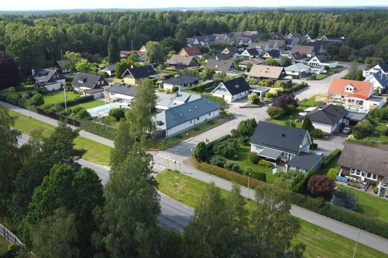 Riskettan i Upplands Väsby hos Väsby Trafikskola med trygg och pedagogisk riskutbildning för körkort